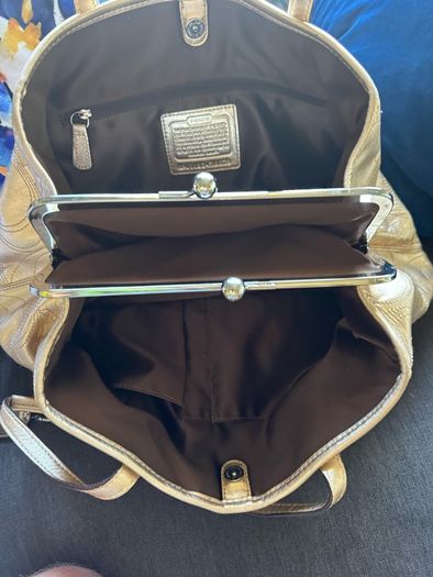 coach mid bag