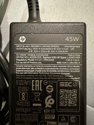 HP charger 45W