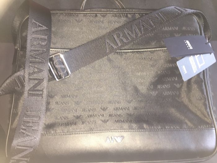 armani messenger laptop travel bag shoulder black
