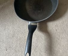 Frying pan