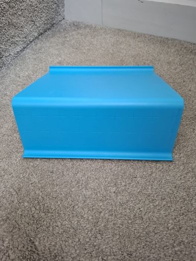 Blue laptop support