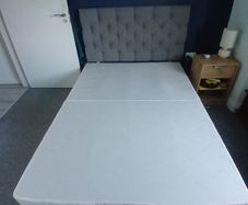 Double divan bed