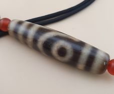 Vintage Himalayan Tibetan 2 Eyes Agate Dzi Bead Amulet