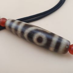 Vintage Himalayan Tibetan 2 Eyes Agate Dzi Bead Amulet
