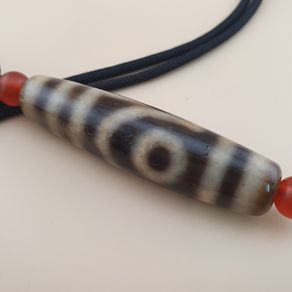 Vintage Himalayan Tibetan 2 Eyes Agate Dzi Bead Amulet
