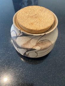 Ceramic vintage  pot with cork lid