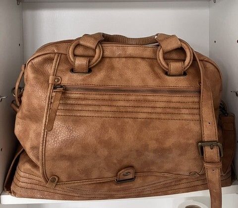 A-WEAR BAG OVERNIGHT WEEKEND Camel beige Stylish Faux Leather bag. Brass hardware In Very Good Condition. Generous sizing