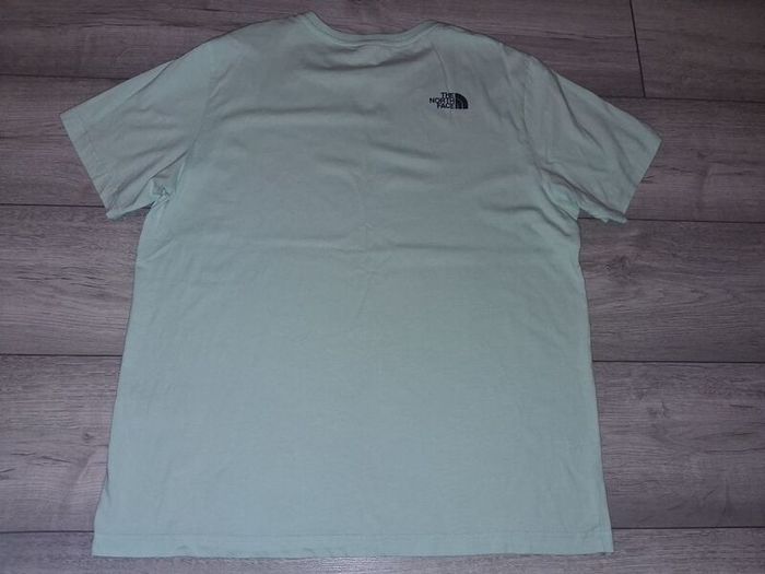 Unisex The North Face Never Stop Exploring T-Shirt - Size - Large - RRP - 50.00