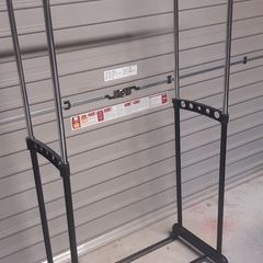 Colthes Rack