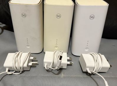 Used Condition) Huawei 5G CPE Pro 3 (H138-380) Dual Band Wireless Router, Unlocked