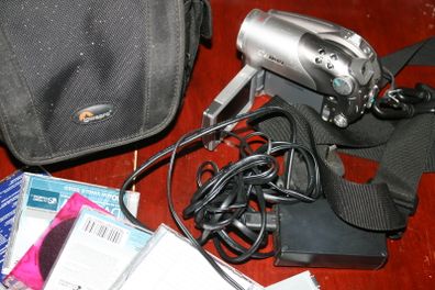 Canon DC40E Camcorder Mini DVD Blister