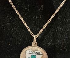 Vintage sterling silver pendant with enamel