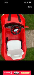 Toy car