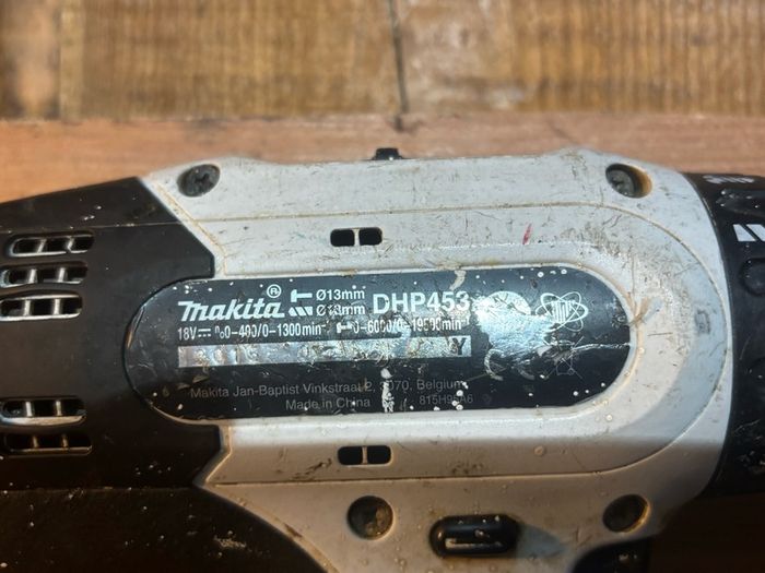 Makita DHP 453