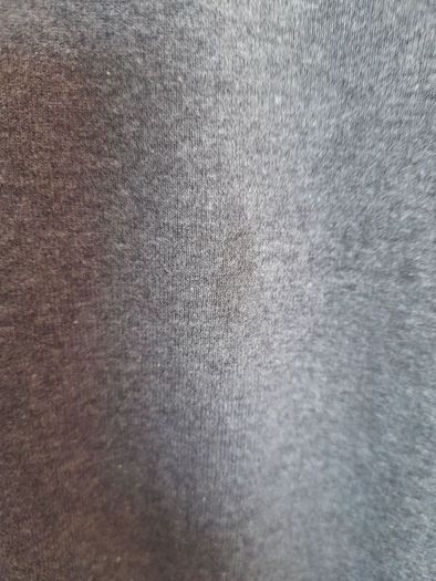 2 pairs of ladies 3/4 lenght shorts