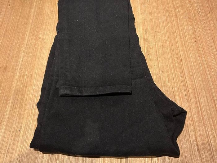Men's Black Slim Fit Denim Jeans