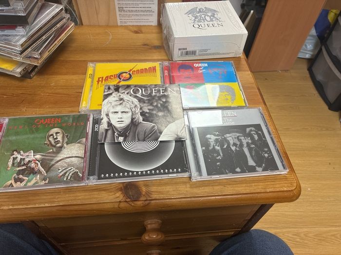 Queen - 5 cd album box set with poster