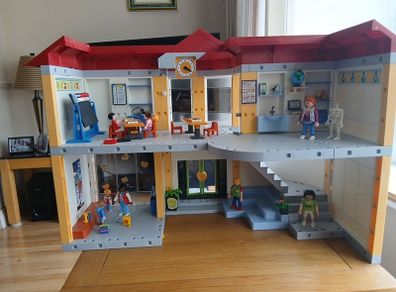playmobil School