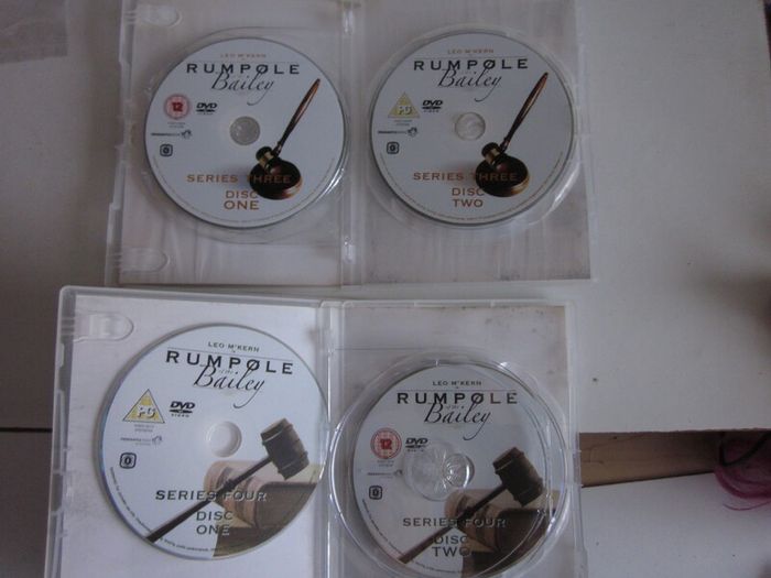 Rumpole Of The Bailey The Complete Series DVD Season 1-7 +Rumpole's Return.