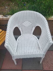 White wicker chair