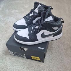 Nike Jordans 1 - brand new