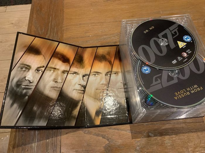 Bond 50 - James Bond 50th Anniversary Boxset 23 Fims