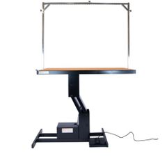 Dog grooming table