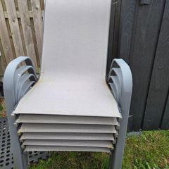 Outdoor Table & Chairs