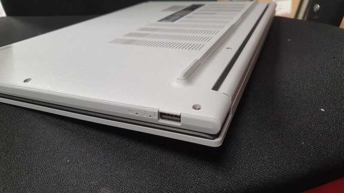 Asus Vivobook 17 Notebook Pc | I3-1315u | 16gb Ram | 512gb Nvme |