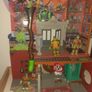 Teenage Mutant Ninja Turtles playset with figures Image 2