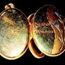 Vintage 9ct Gold Treble Section Locket Image 10