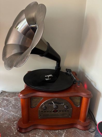 Gramaphone