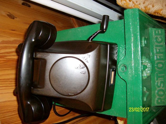 Old Wind Up Telephone