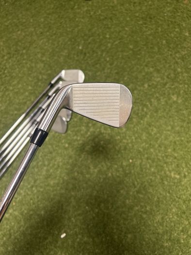 Titleist T200 irons