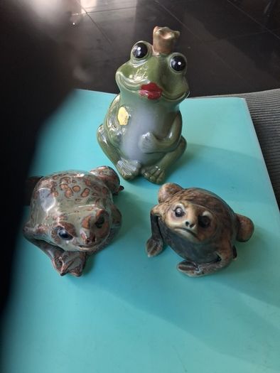 Ornamental Frogs