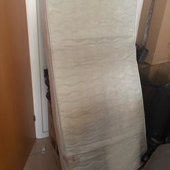 Double and single mattresses.