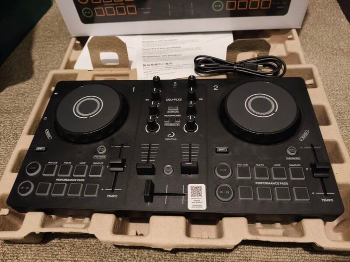 Dj