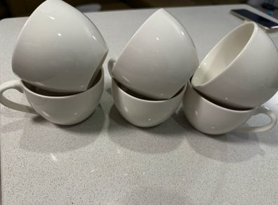 6 tea cups