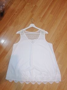 women's top