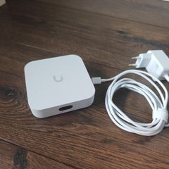 Ubiquiti UniFi Express (UX)