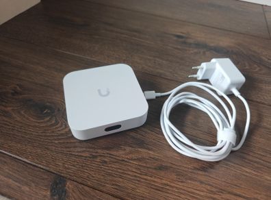 Ubiquiti UniFi Express (UX)
