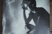 Howard Jones - What is Love? (7" vinyl record)