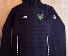 Brand New Mens Medium Jacket