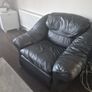 Complete Leather 3-2-1 Sitting Room Suite & Furnit Image 4