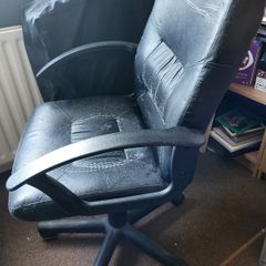 Desk chair - Free to take