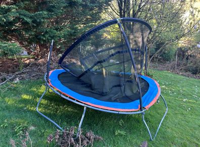 trampoline