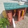 Little Tikes playhouse Image 3