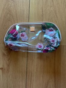 Beautiful Ted Baker London floral toiletries bag
