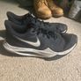 Nike basketball shoes/runners Image 3