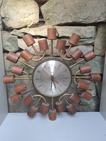 Vintage Clock Smiths